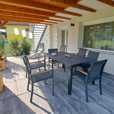 Hoisch Am Bauernhof * Furnitz